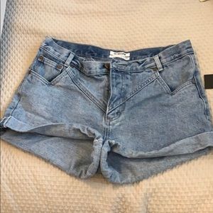 One teaspoon shorts